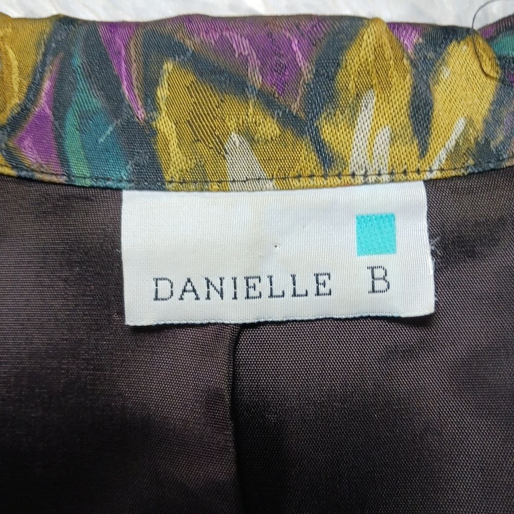 Danielle B. Vintage 1980's Women's Medium Geo Floral Printed Jacket. Lined.... - Picture 8 of 15